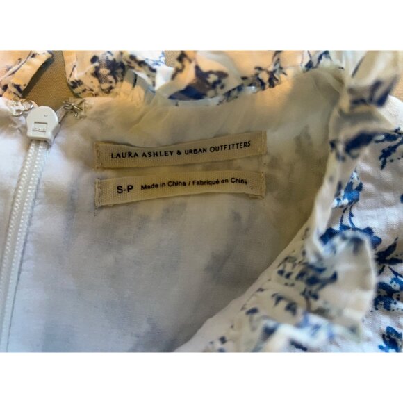 Urban Outfitters x Laura Ashley Maisy Mock Neck Mini Floral Dress Womens Size XS - Picture 13 of 14